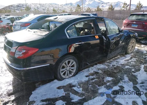 2013 Hyundai Genesis 3.8 z USA, uszkodzony, nr VIN KMHGC4DD9DU241379